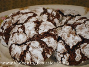 Gluten-free Chocolate Crinkle Cookies