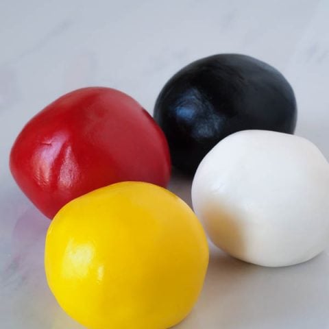 How do sales you make fondant