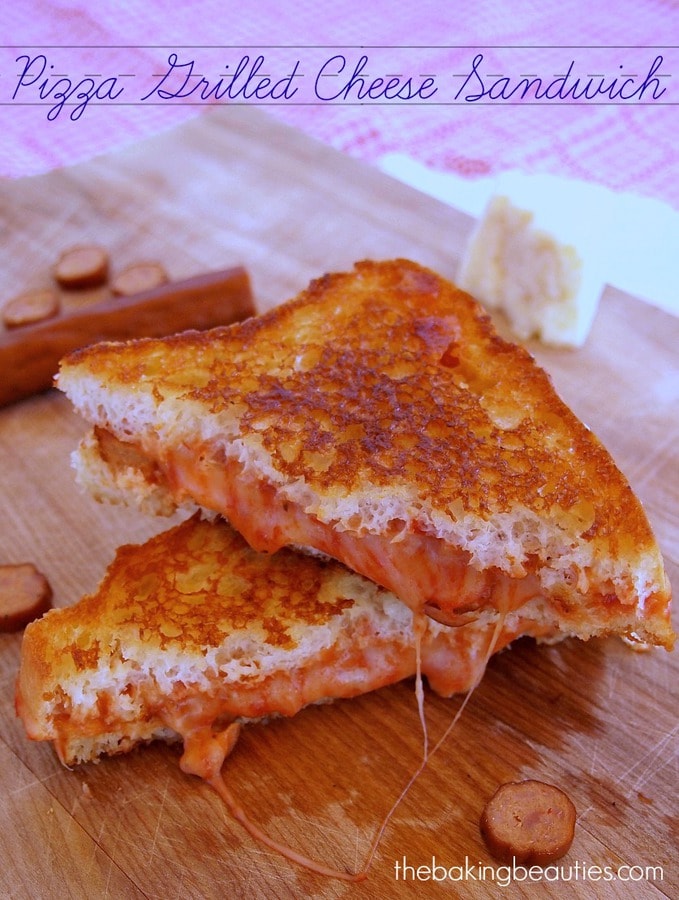 https://www.faithfullyglutenfree.com/wp-content/uploads/2013/09/Pizza-Grilled-Cheese-Sandwich.jpg