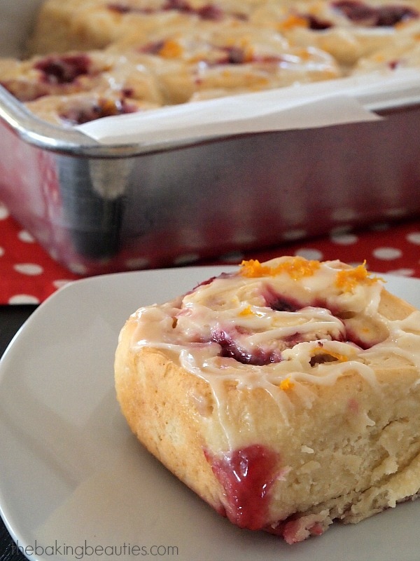 Gluten Free Raspberry Cream Cheese Sweet Rolls - oh yeah!! from The Baking Beauties