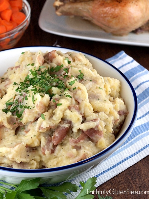 Garlic Parsley Mashed Potatoes - Create these gourmet mashed potatoes in 10 minutes!