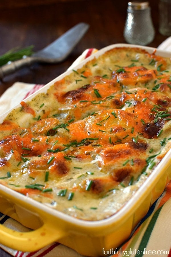 An easy side dish that can be made ahead of time! Cheesy Ranch Scalloped Potatoes