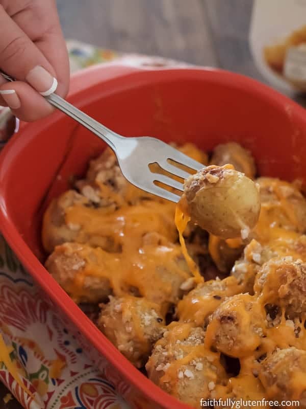 Cheesy Ranch Ranch Potatoes - A quick, easy side to go with dinner tonight.