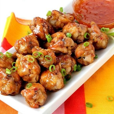 Crispy Baked Sweet and Spicy Chicken Wings